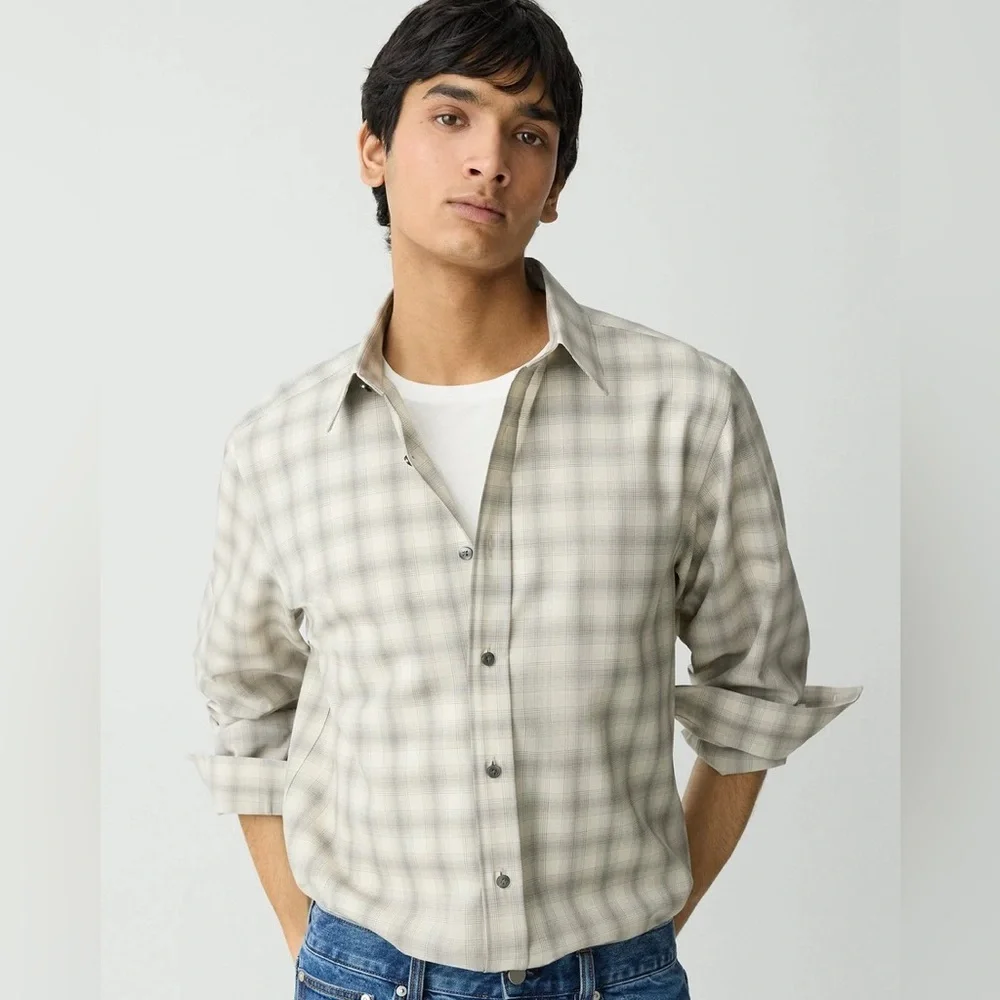 NWT Theory Irving 100% Virgin Wool Plaid Men’s Button Down Shirt Size Small - Picture 2 of 7